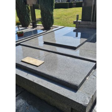 Naše realizace - dvojhroby: obr.251